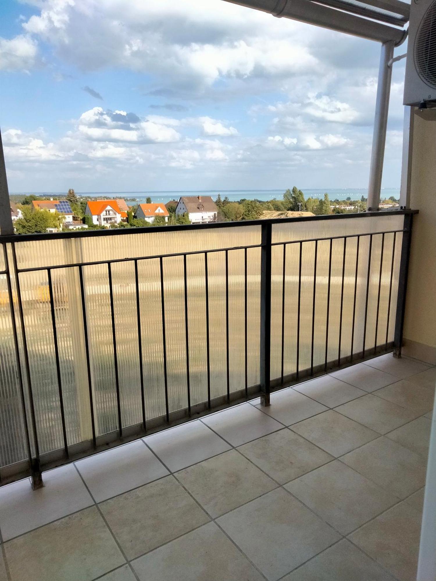 Wildflower Apartment Balatonfured Ngoại thất bức ảnh